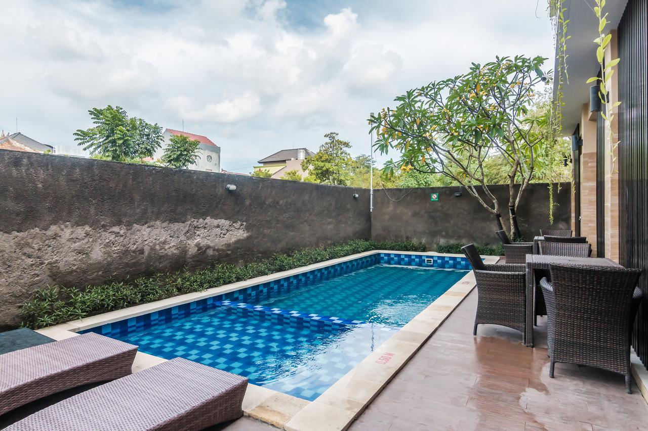 Zen Rooms Basic Jimbaran Taman Mulia Экстерьер фото