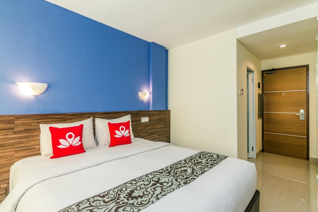 Zen Rooms Basic Jimbaran Taman Mulia Экстерьер фото