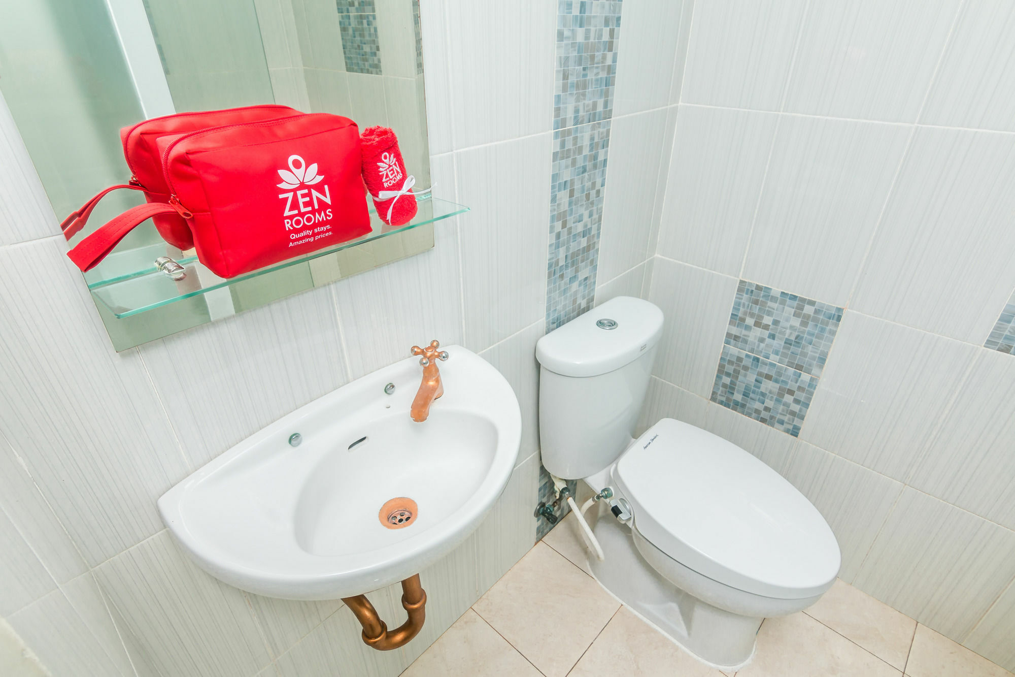 Zen Rooms Basic Jimbaran Taman Mulia Экстерьер фото